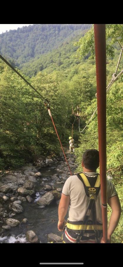 ホテルMtirala チャクビ エクステリア 写真